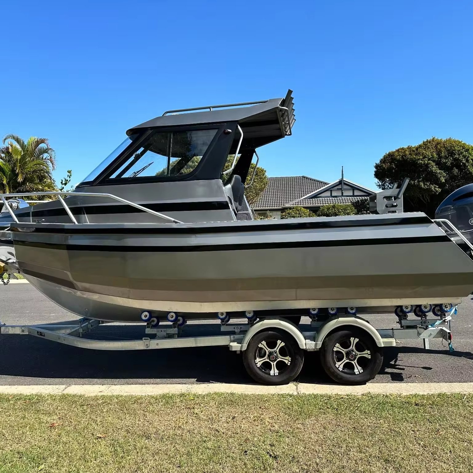 Allheart New 21ft/6.5m Aluminum Cuddy Cabin Fishing Boat Buoyancy Pontoons Outdoor Sports Entertainment Outboard Engine Combo